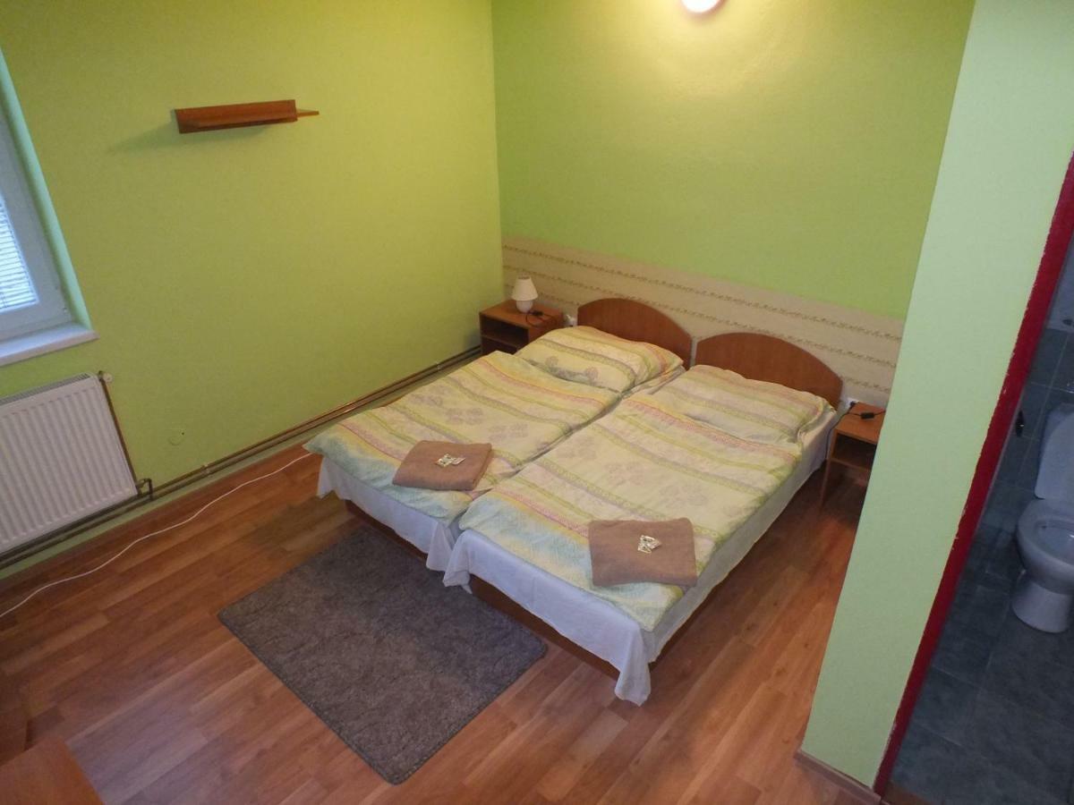 Fan Fan Penzión Rožňava Exterior foto